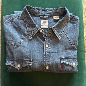 Signature LEVI’S standard western blue denim shirt XL